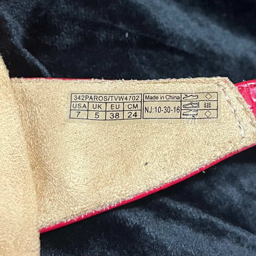 Vionic Red Back-Strap Adjustable Leather Sandals - image 4